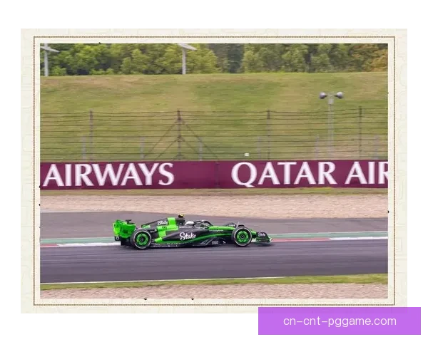 F1对战策略解析：速度与技术的完美结合