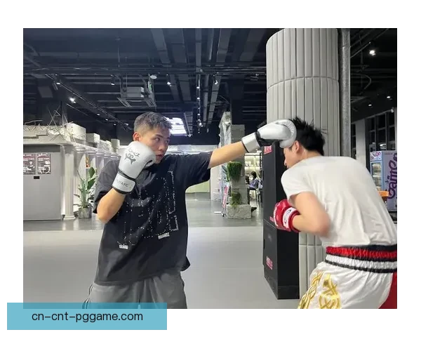 学会拳击技巧，挑战自我提升巅峰