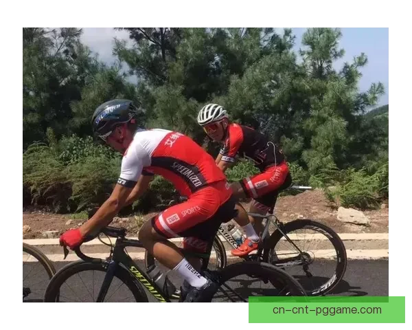 铁人三项对战技术战术分析与策略研究